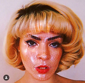 Instagram Hikayeleri'nde yüz maskesi