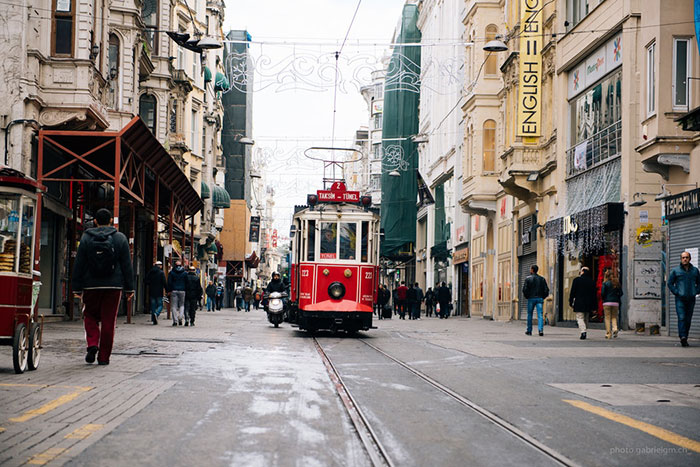 Instagram için sonbahar fotoğraf fikirleri - retro tramvay